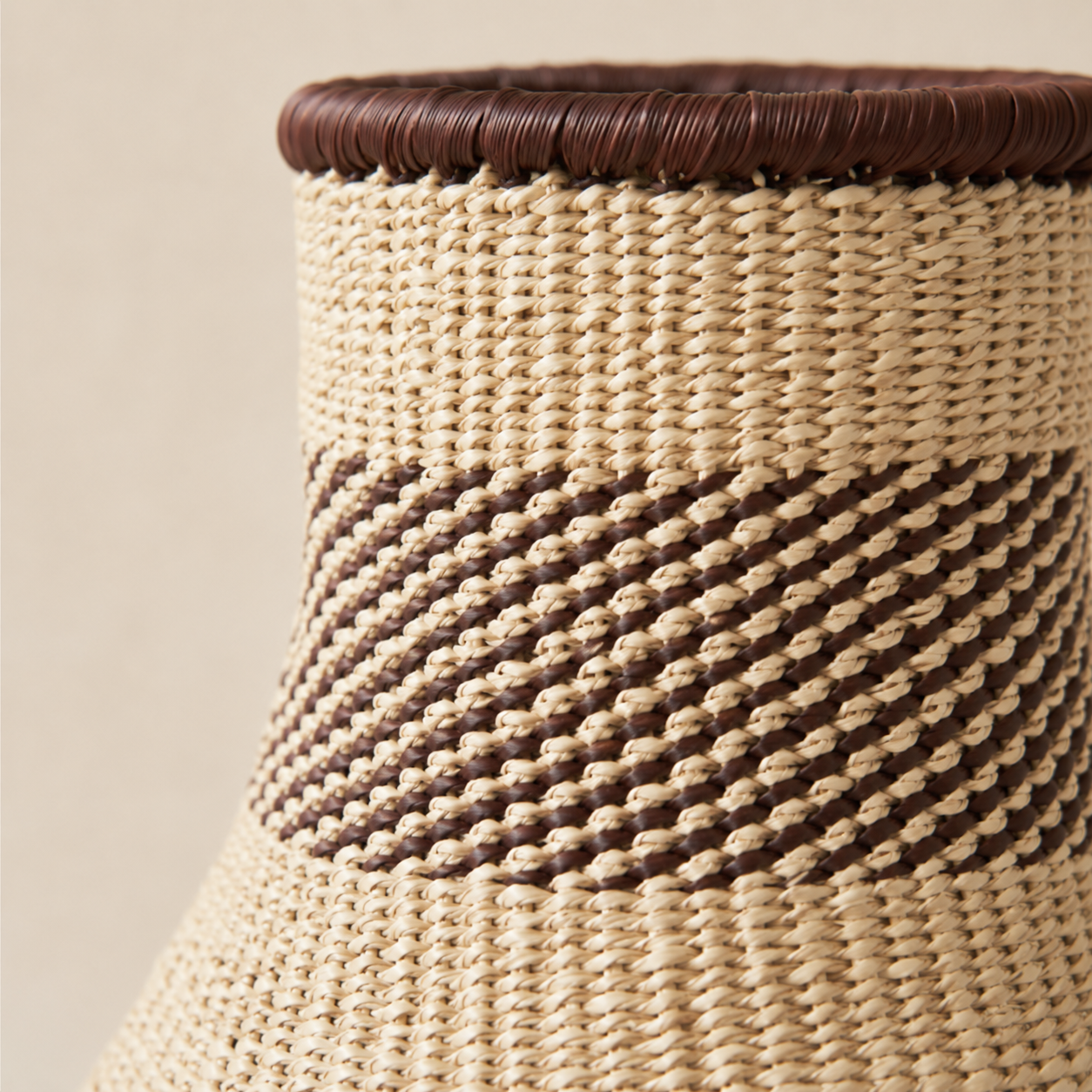 Canasto Pot Tonga de Fibras Naturales Hecho a Mano en Zimbabue · Fibras naturales · Zimbabue · Kalathia